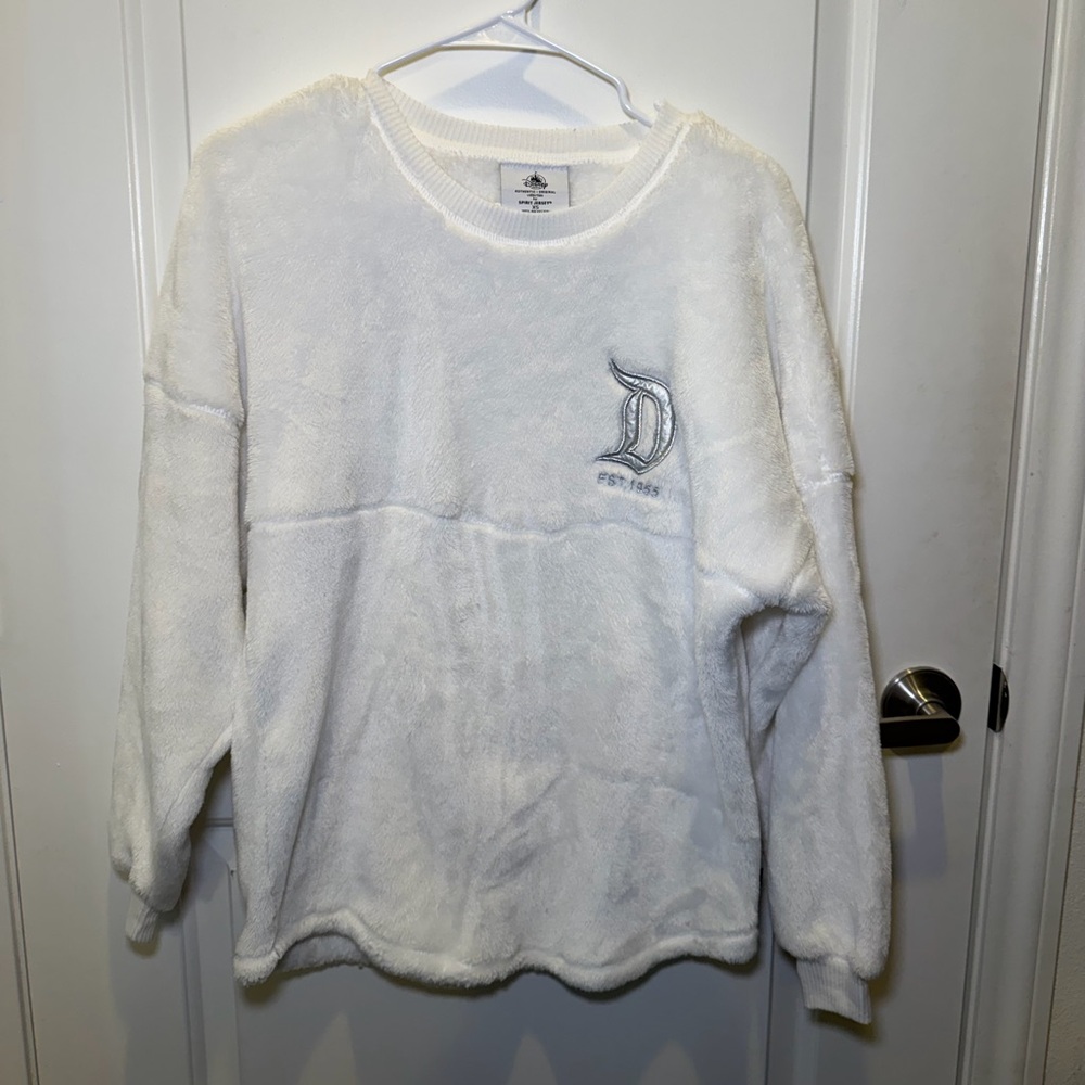 Like New Disneyland Resort Faux Fur Metallic Unisex Spirit Jersey